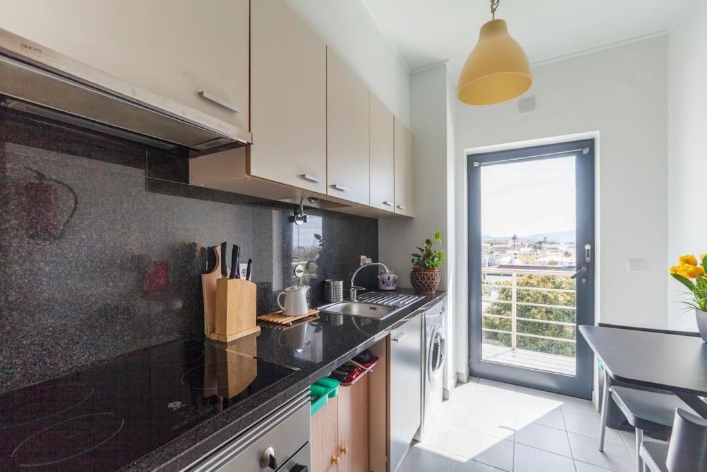 Penthouse City Center Apartment Понта Делгада Екстериор снимка
